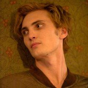 Chained - galeria zdjęć - filmweb