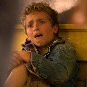 Chained - galeria zdjęć - filmweb