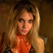 Chained - galeria zdjęć - filmweb