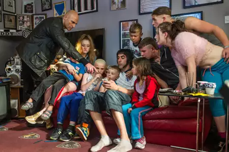 Grimsby - galeria zdjęć - filmweb
