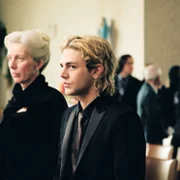 Tom - galeria zdjęć - filmweb