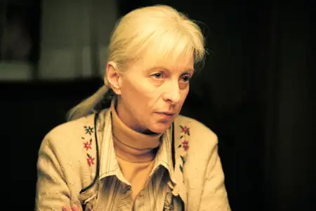 Tom - galeria zdjęć - filmweb