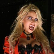 The Bleeding - galeria zdjęć - filmweb