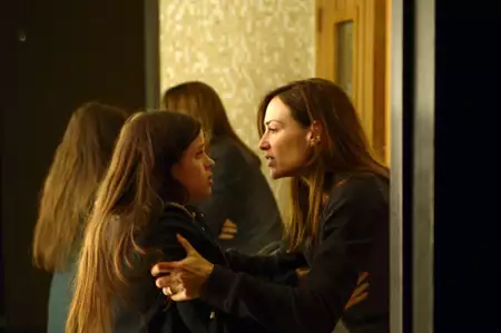 Zab&oacute;jczy sekret - galeria zdjęć - filmweb