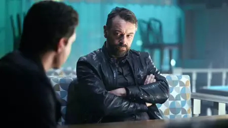 Undercover - galeria zdjęć - filmweb