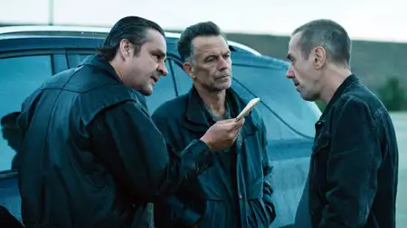 Undercover - galeria zdjęć - filmweb