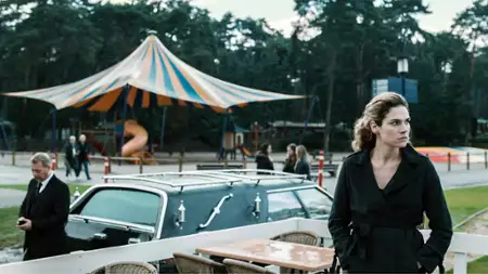 Undercover - galeria zdjęć - filmweb