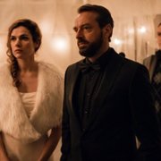Undercover - galeria zdjęć - filmweb