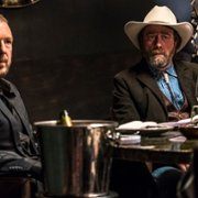 Undercover - galeria zdjęć - filmweb
