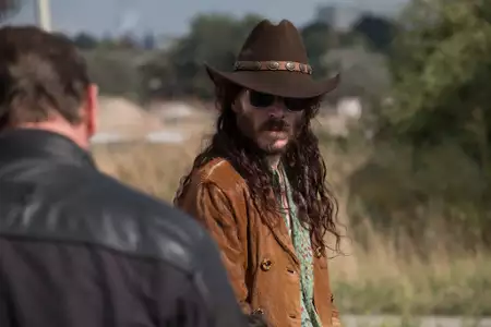 Undercover - galeria zdjęć - filmweb