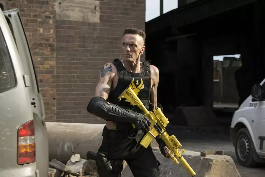 Chappie - galeria zdjęć - filmweb