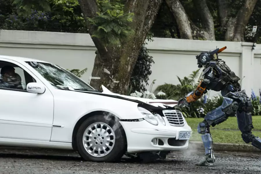 Chappie - galeria zdjęć - filmweb