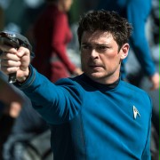 Karl Urban w Star Trek: W nieznane