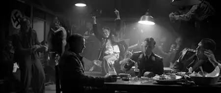 Kapitan - galeria zdjęć - filmweb