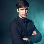 Beyond - galeria zdjęć - filmweb
