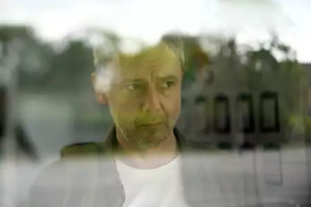 Trauma - galeria zdjęć - filmweb