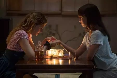Ptak, który zwiastował trzęsienie ziemi - galeria zdjęć - filmweb