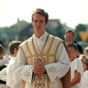 Biała sukienka - galeria zdjęć - filmweb