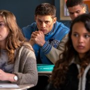 Thirteen Reasons Why - galeria zdjęć - filmweb