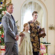 Crown for Christmas - galeria zdjęć - filmweb