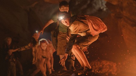 Sezon 1 Odcinek 6 Kraina dinozaurów