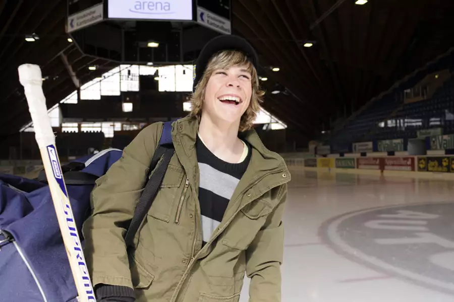 Champions - galeria zdjęć - filmweb