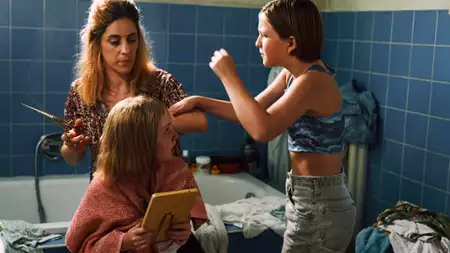Kiedy stopi się l&oacute;d - galeria zdjęć - filmweb