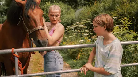 Kiedy stopi się l&oacute;d - galeria zdjęć - filmweb