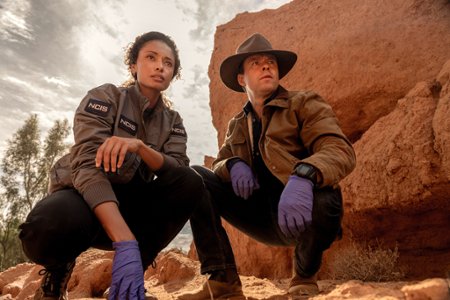 Sezon 3 Odcinek 4 The Truth Is Outback