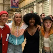 Get Up - galeria zdjęć - filmweb