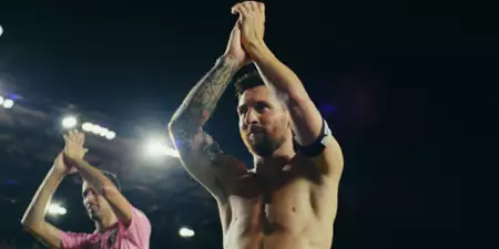 Messi przedstawia się Ameryce - galeria zdjęć - filmweb