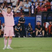 Messi przedstawia się Ameryce - galeria zdjęć - filmweb