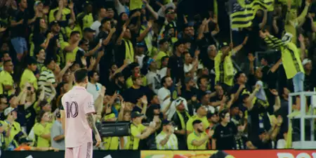 Messi przedstawia się Ameryce - galeria zdjęć - filmweb