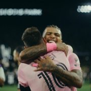 Messi przedstawia się Ameryce - galeria zdjęć - filmweb