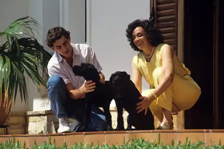Senna - galeria zdjęć - filmweb