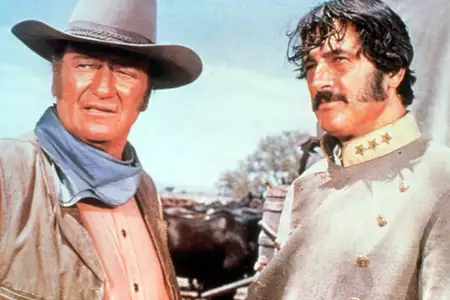 Niezwyciężeni - galeria zdjęć - filmweb