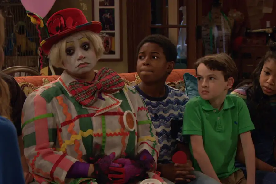 Raven na chacie - galeria zdjęć - filmweb