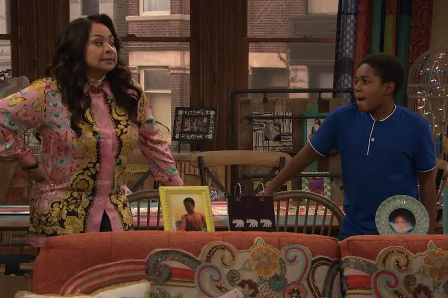 Raven na chacie - galeria zdjęć - filmweb