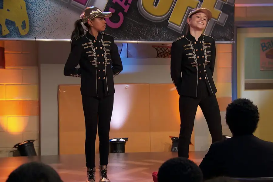 Raven na chacie - galeria zdjęć - filmweb