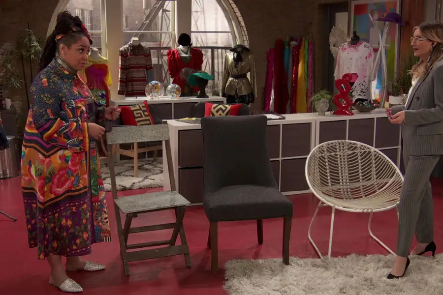 Raven na chacie - galeria zdjęć - filmweb