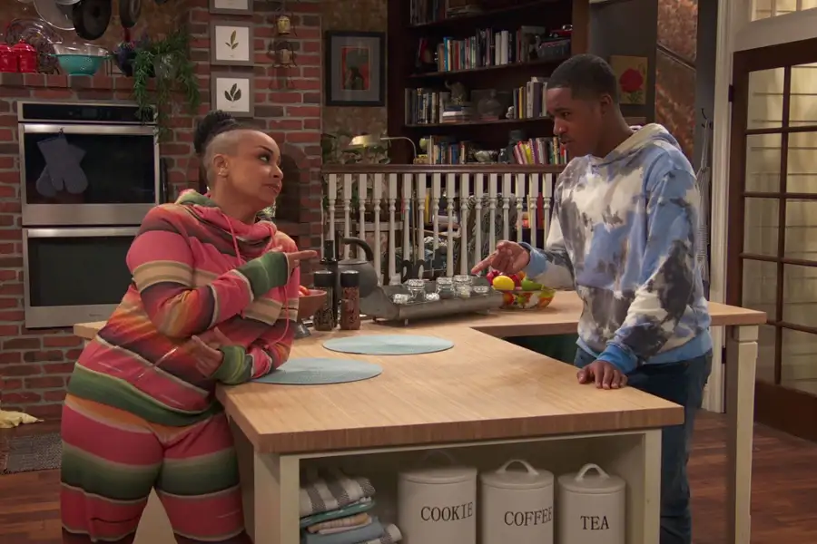 Raven na chacie - galeria zdjęć - filmweb