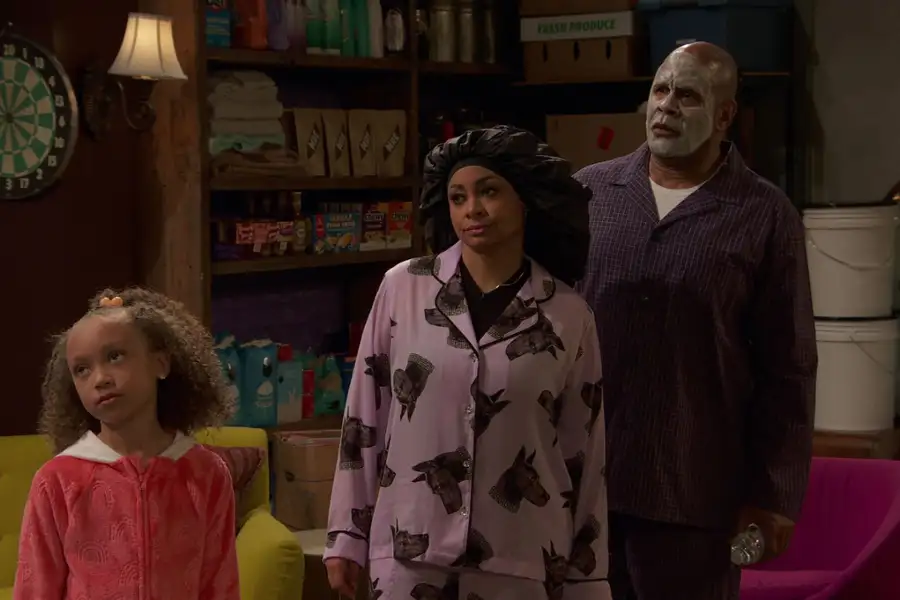 Raven na chacie - galeria zdjęć - filmweb