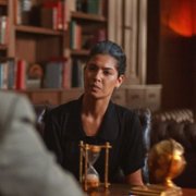 Krzyk motyli - galeria zdjęć - filmweb