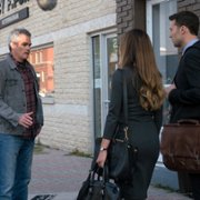 Burden of Truth - galeria zdjęć - filmweb