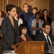 Burden of Truth - galeria zdjęć - filmweb