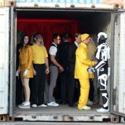 Luchshe, chem lyudi - galeria zdjęć - filmweb