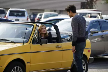 Famous in Love - galeria zdjęć - filmweb