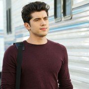 Famous in Love - galeria zdjęć - filmweb