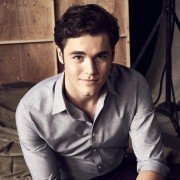 Famous in Love - galeria zdjęć - filmweb