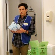 Superstore - galeria zdjęć - filmweb